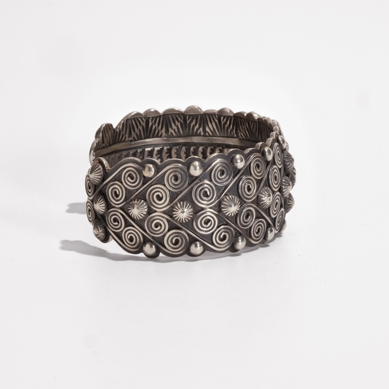 135mm サンシャインリーブス ワイヤーワーク×裏スタンプ バングル