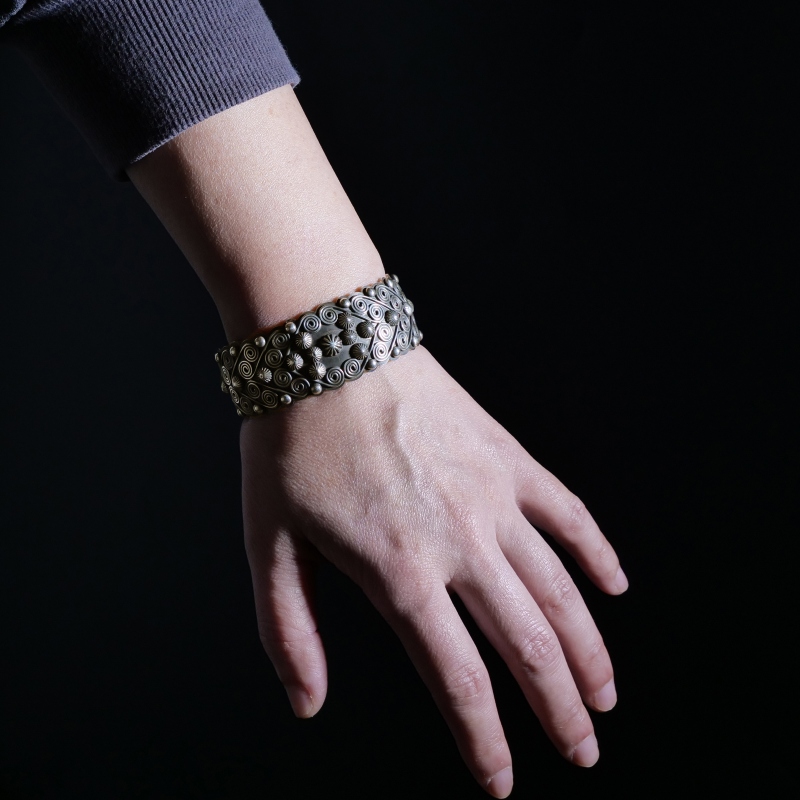 135mm サンシャインリーブス ワイヤーワーク×裏スタンプ バングル