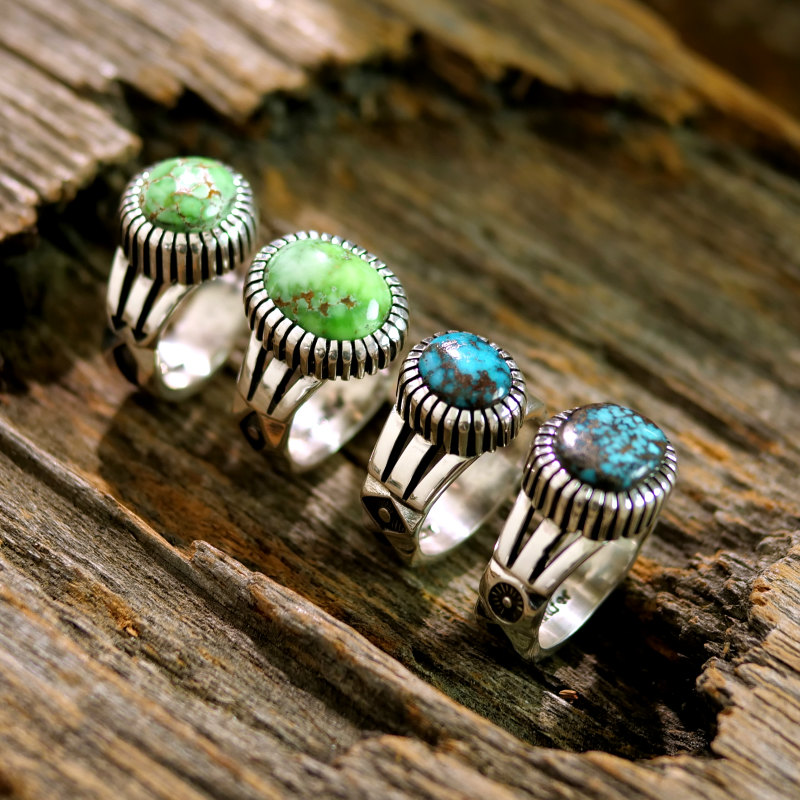 ナバホ族 ターコイズ ジェニファーカーティス ネックレストップ ナバホ族 ターコイズ ジェニファーカーティス ネックレストップ