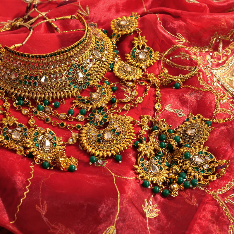【新品】インドクルタ&ドティセット シルクインド上下セット結婚式 民族衣装 正装 比翼仕立ての光沢ブラック クルタ・パジャマ上下セット インドの