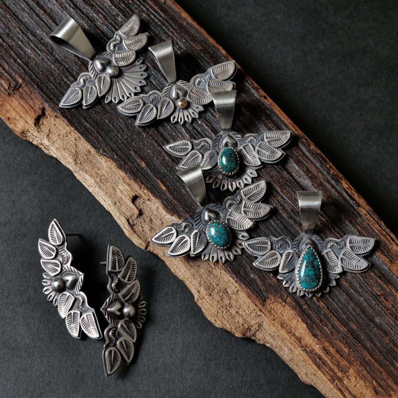 ドノヴァンキャドマン　スタンプワーク　ペンダント ダレルキャドマン スタンプワーク キングマン ペンダント