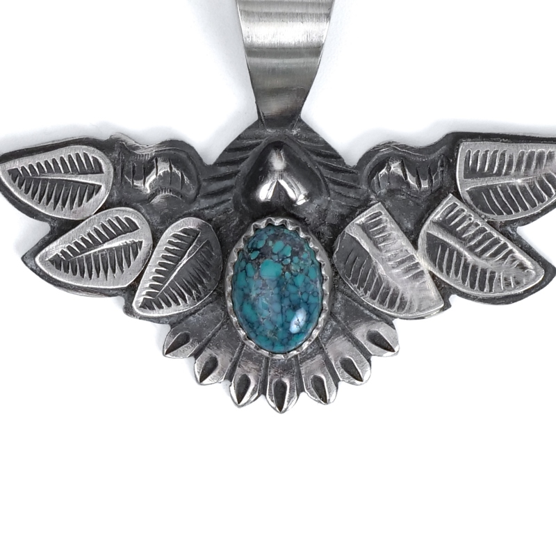 デリックキャドマン スタンプワーク イーグルペンダント｜マライカ公式通販