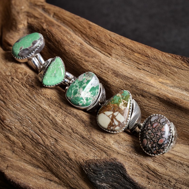 スティーブイエローホース　ピアス インディアンジュエリー　ナバホ NEW ナバホ族 スティーブイエローホース ジュエリー