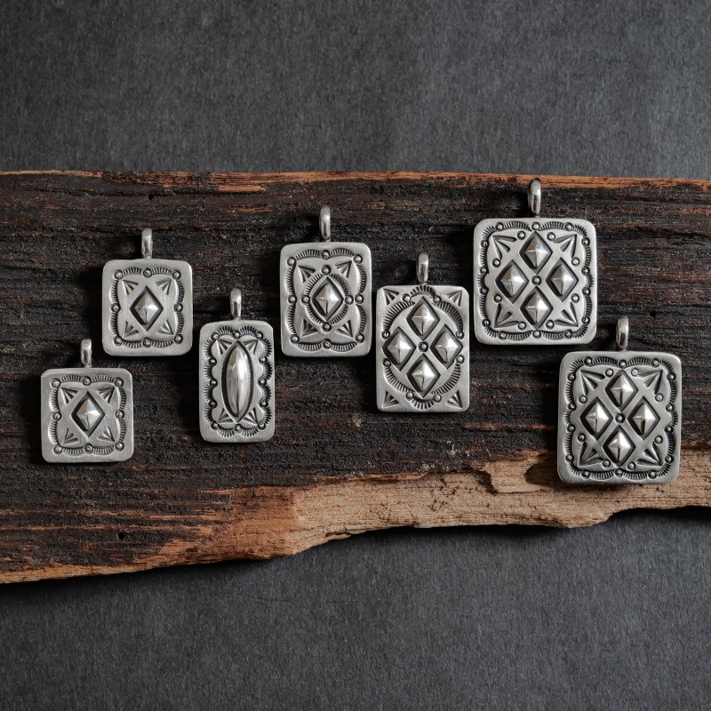 Chris Billie スタンプワーク ペンダント Chris Billie スタンプワーク ペンダント Chris Billie スタンプ