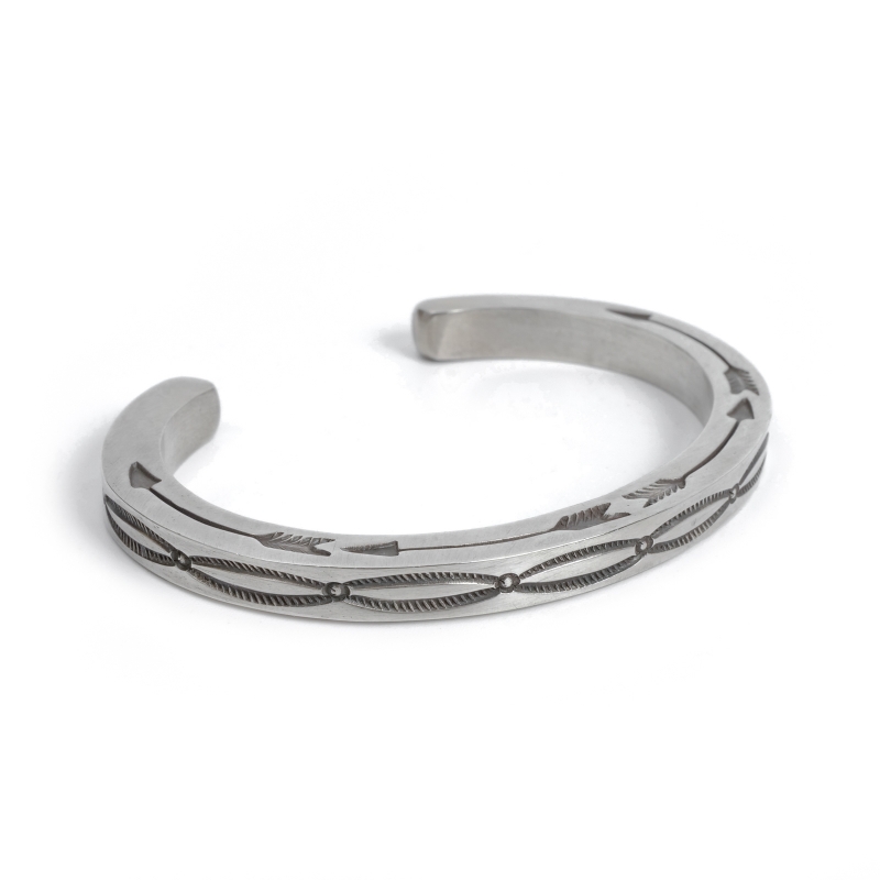 TRIANGLE STAMPWORK BANGLE トライアングルスタンプワーク