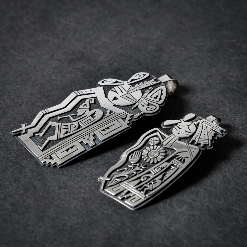 ベラタワホングバ オーバーレイ ペンダント ホピメイデン｜マライカ