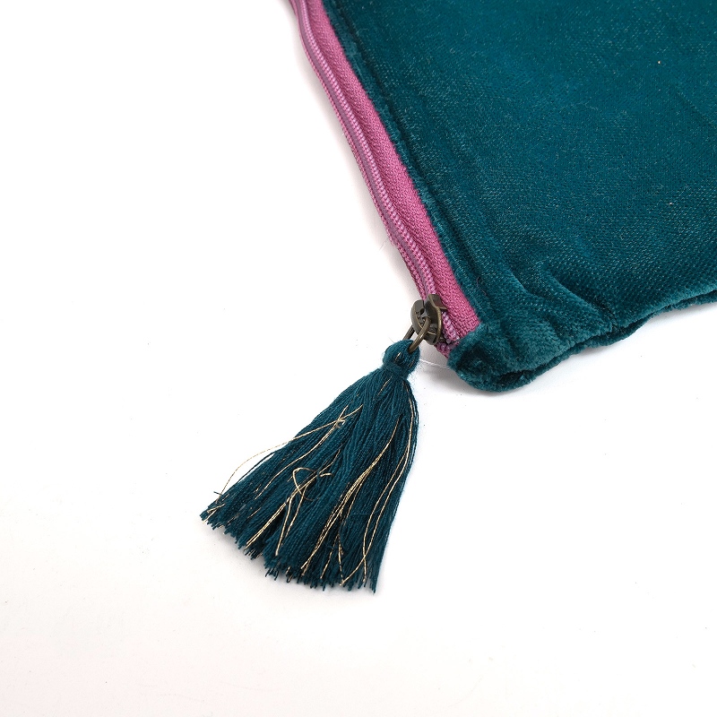 マライカ〈刺繍・ビーズ〉チェア