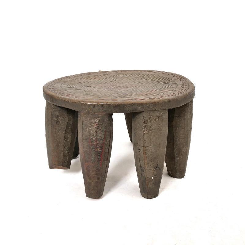 ヌペ族ハンドメイドスツール｜マライカ公式通販