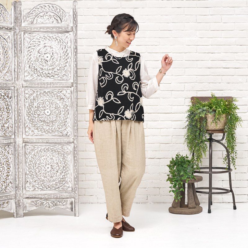 綿刺繍ベスト N｜マライカ公式通販