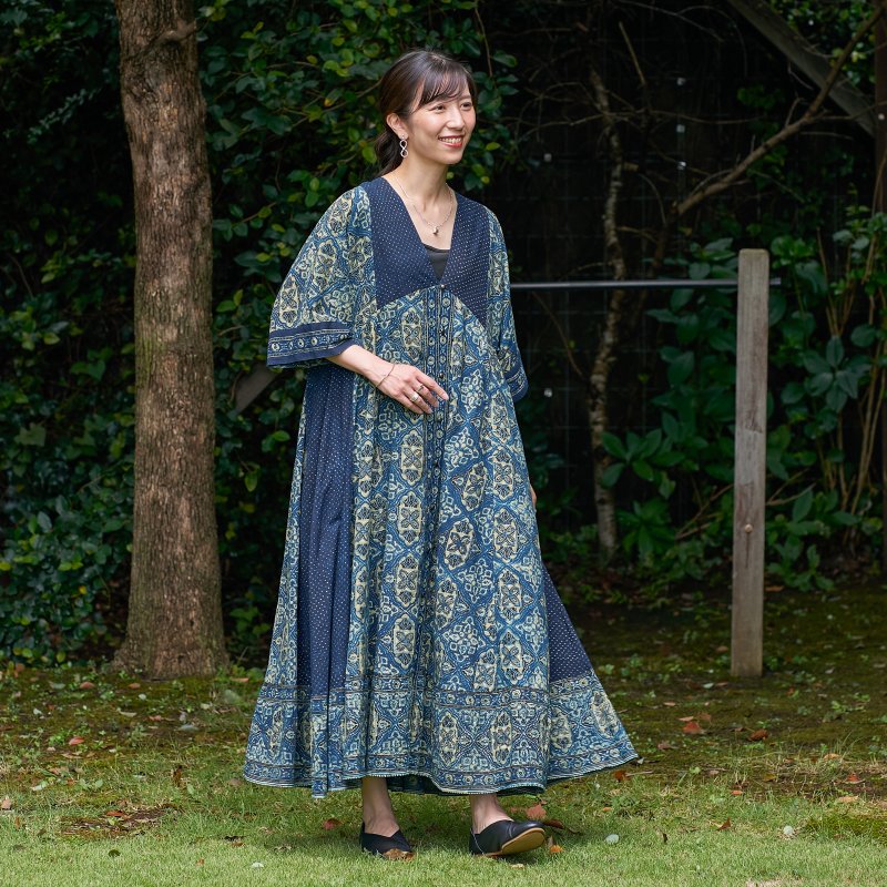 マライカ　アフリカ　藍染め　ワンピース コットンジャガード藍染めパッチワンピース｜マライカ公式通販