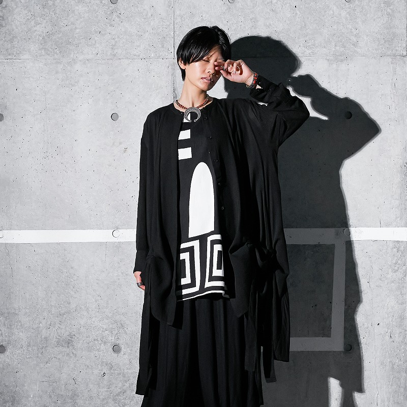 NEW BLACK MALAIKAのストリング自在な新作登場!!