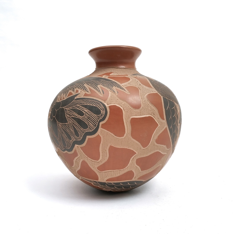 マタ・オルティス陶器 by Lupe Soto 黒い鳥壺｜マライカ公式通販