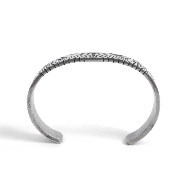 133mm ハーマンスミス スタンプワーク バングル｜マライカ公式通販