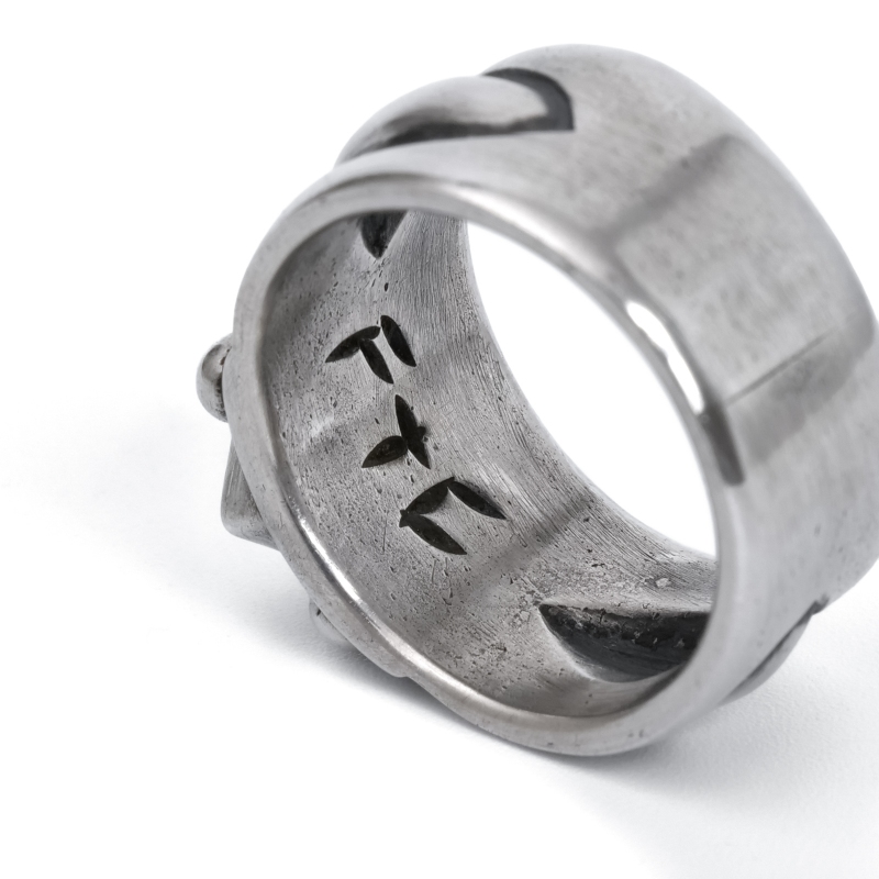 19号相当 ファルコントレーディング スタンプワーク リング｜マライカ