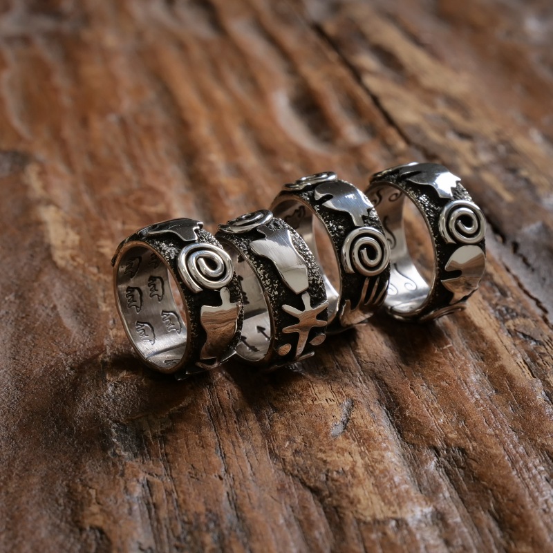 21号 アレックスサンチェス ペトログリフ リング｜マライカ公式通販