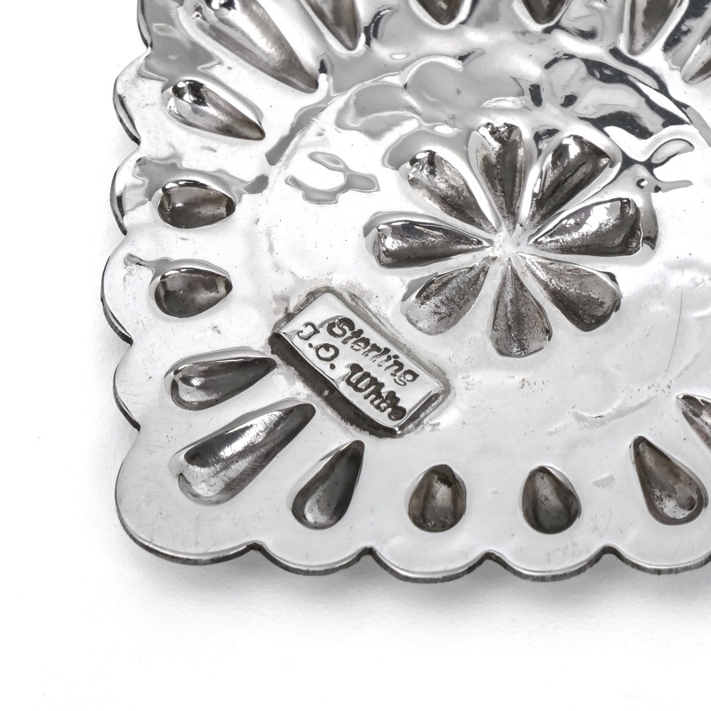 オーヴィルホワイト スタンプワーク ペンダント｜マライカ公式通販