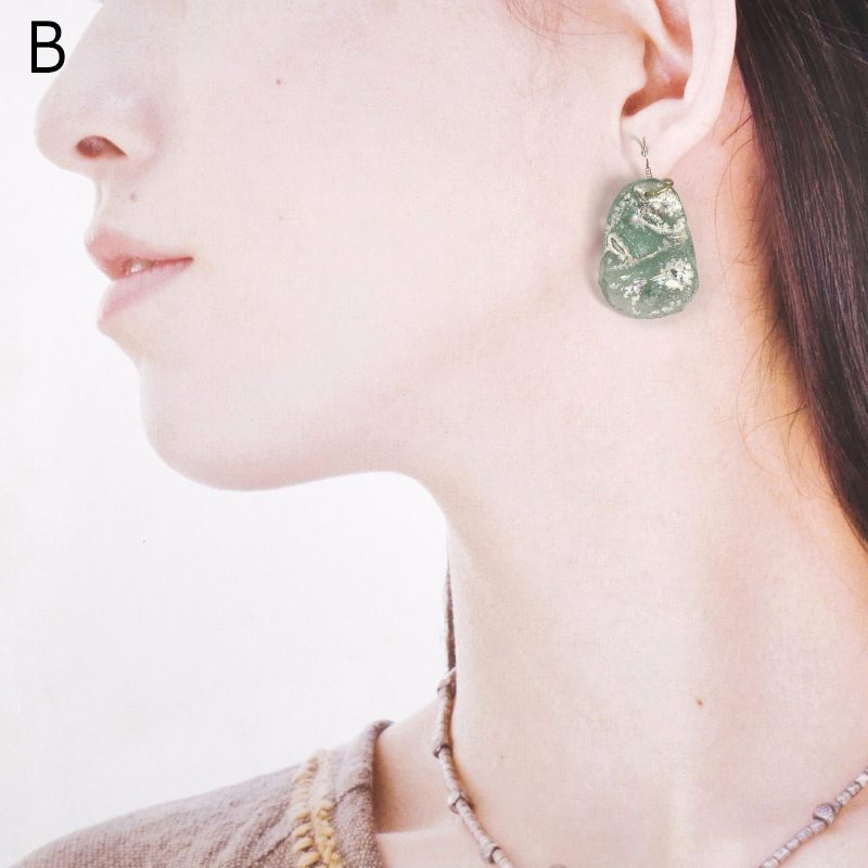 ローマングラス ピアス 【メール便可】｜マライカ公式通販