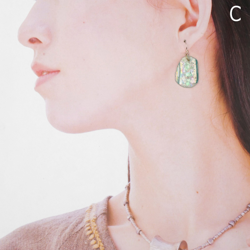ローマングラス ピアス 【メール便可】｜マライカ公式通販
