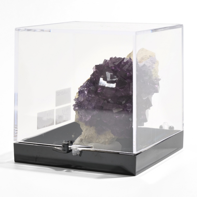 中国・安徽省産 フローライト原石〈ケース付き〉｜マライカ公式通販