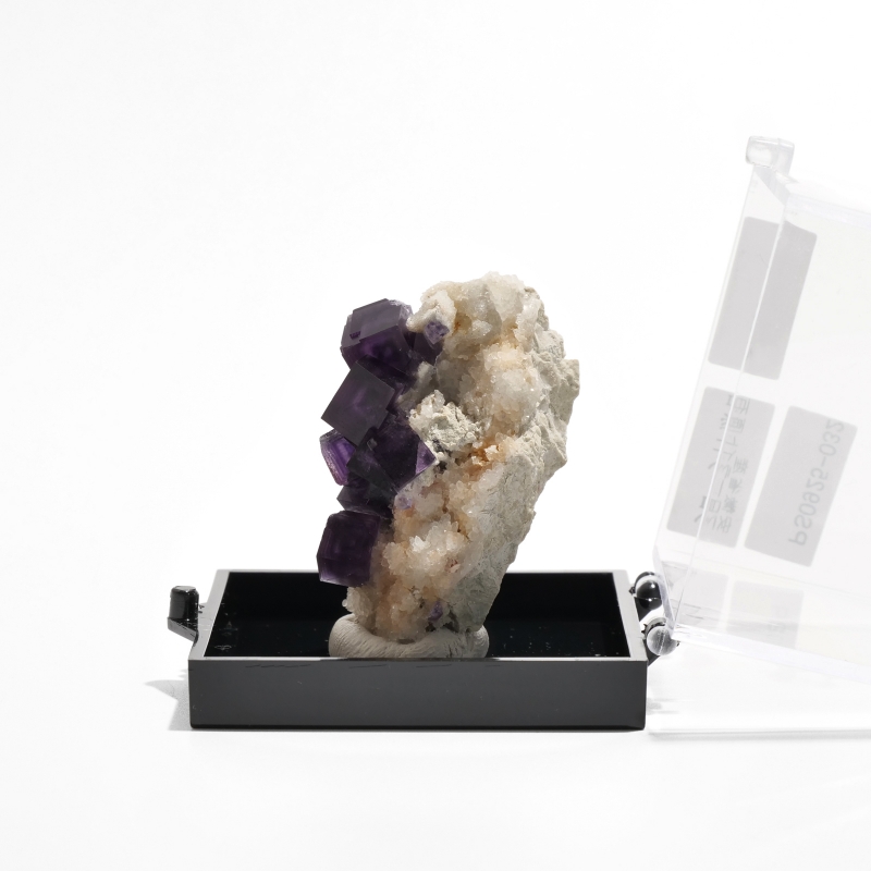 バライト（重晶石） フローライト共生原石 中国江西省産 中国 江西省産