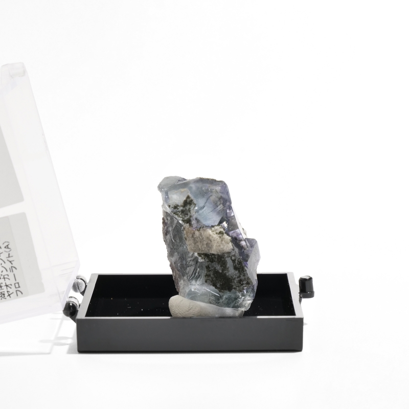 フローライト原石 新入荷！】ブルーフローライト原石 8面体 1個売り | ☆名前から探す,ハ