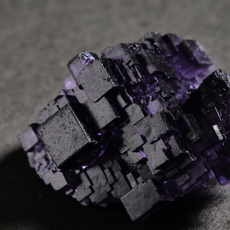 新疆ウイグル自治区産 フローライト原石｜マライカ公式通販