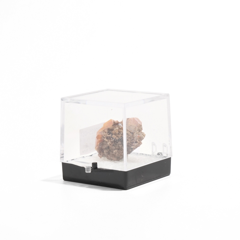 アメリカ・アリゾナ州産 ウルフェナイト結晶標本〈ケース付き