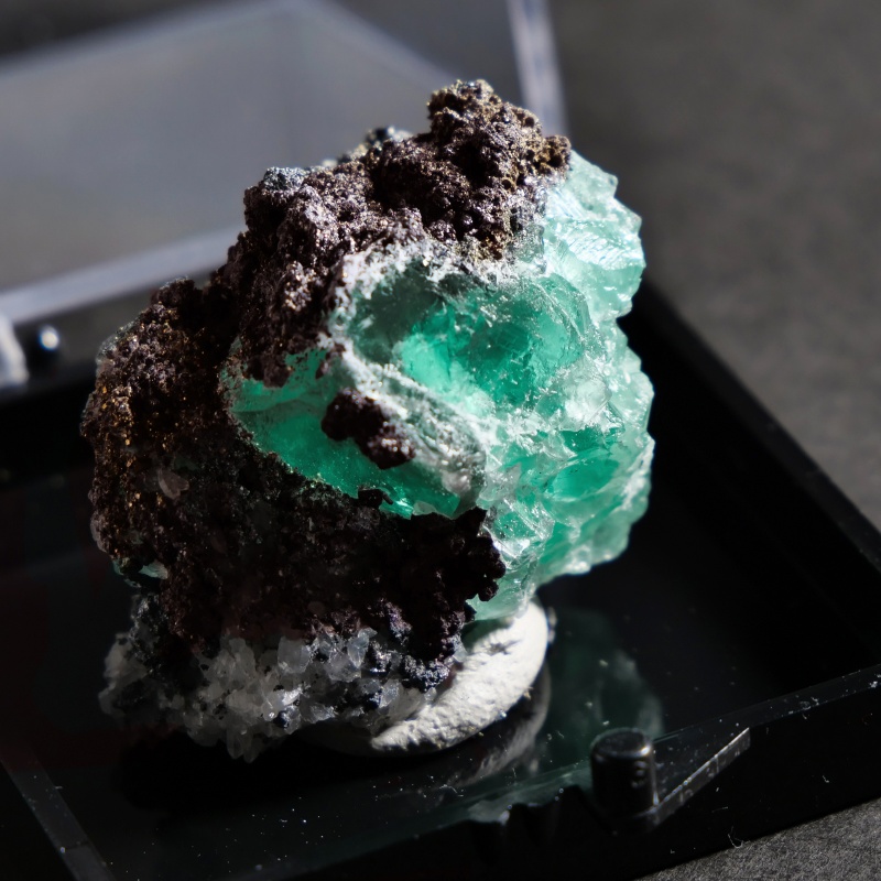 NEW 鉱物標本 希少フローライト