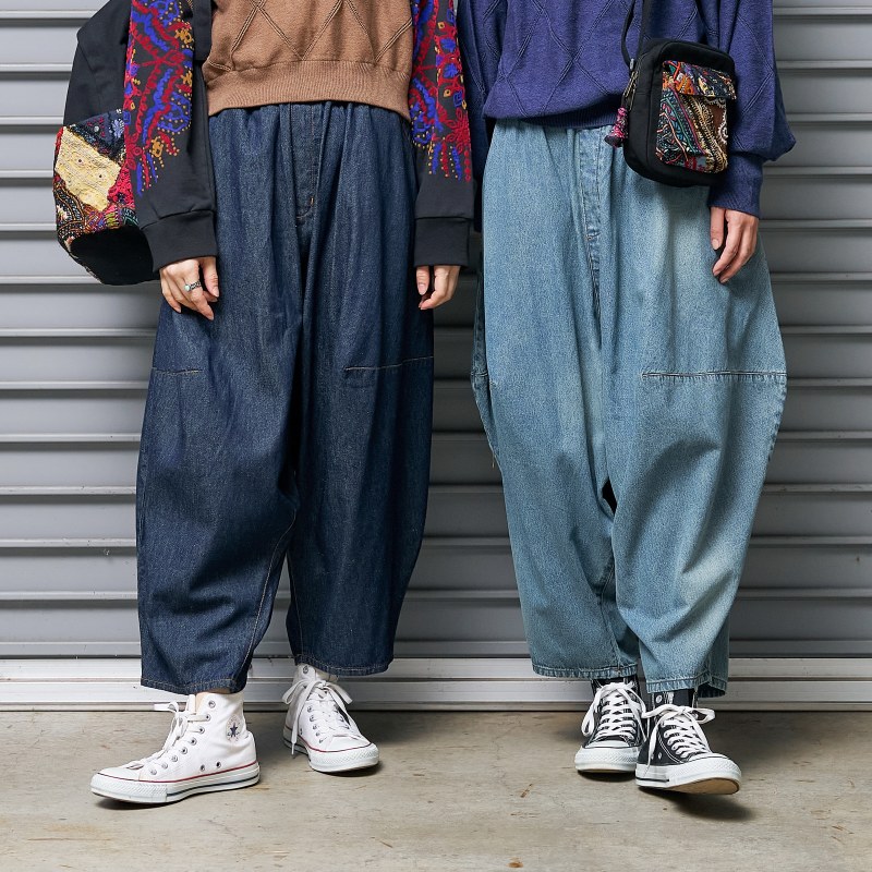 NEW ワイドデニムとダイヤ型デニムが入荷！！