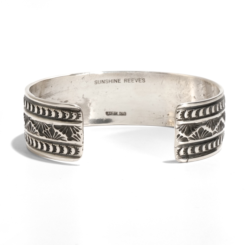 サンシャインリーブス ビームス スタンプワーク バングル 幅1.4cm サンシャインリーブス(SunshineReeves) ビズビー4面スタンプヘビー