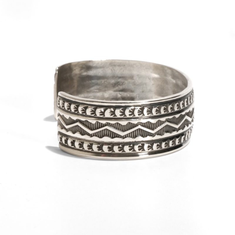 142mm サンシャインリーブス スタンプワーク バングル｜マライカ公式通販