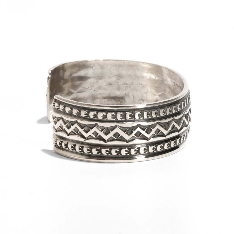 143mm サンシャインリーブス スタンプワーク バングル｜マライカ公式通販