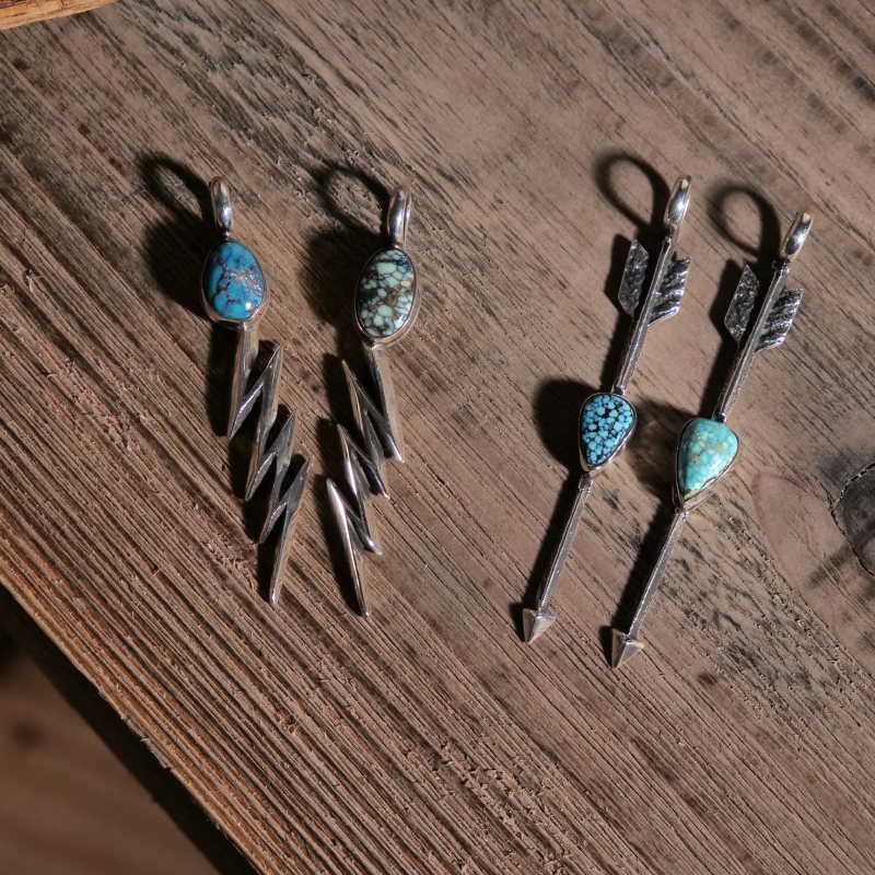 AM 】 Aaron Anderson ビズビー ペンダントトップ