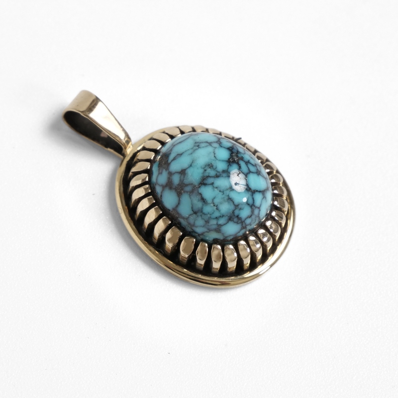 ジェニファーカーティス 総14金 アパッチブルー ペンダント｜マライカ