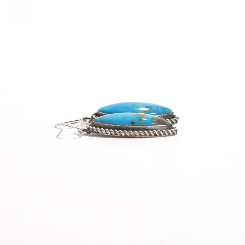 ナバホ族 キングマンターコイズ ピアス｜マライカ公式通販