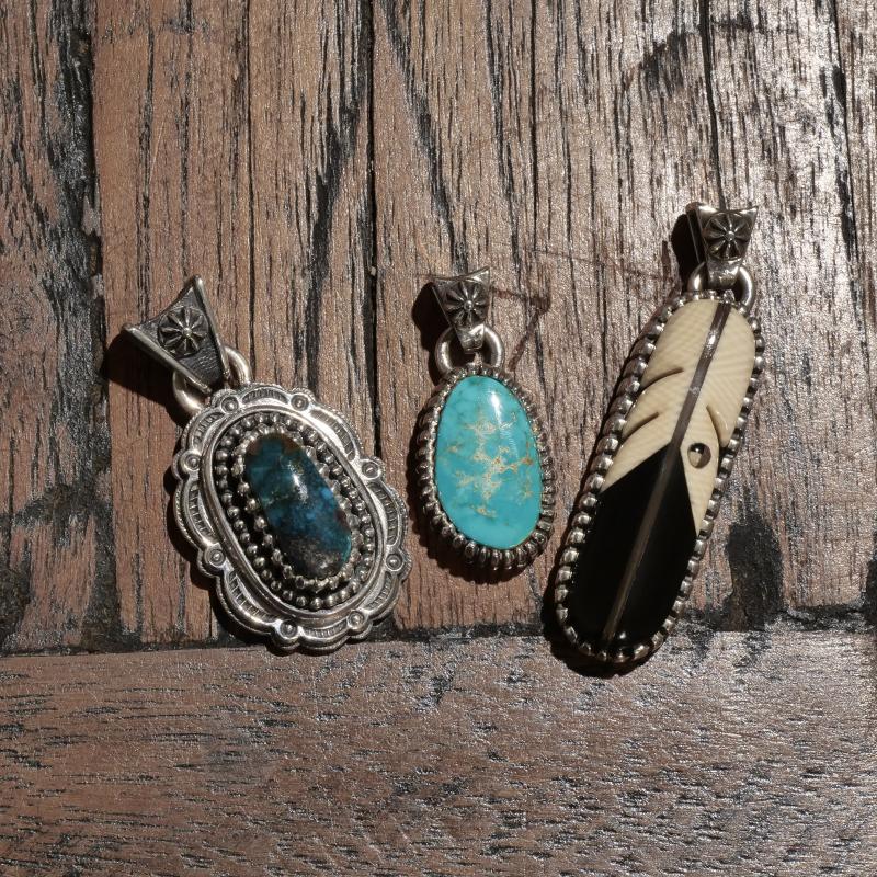 【最終価格】ターコイズペンダント マライカ インディアンジュエリー 最終価格】ターコイズペンダント マライカ インディアンジュエリー