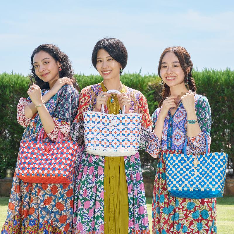 NEW インドネシアのプラかごバッグ