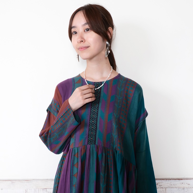 コットンストライププリント×刺繍ワンピース｜マライカ公式通販