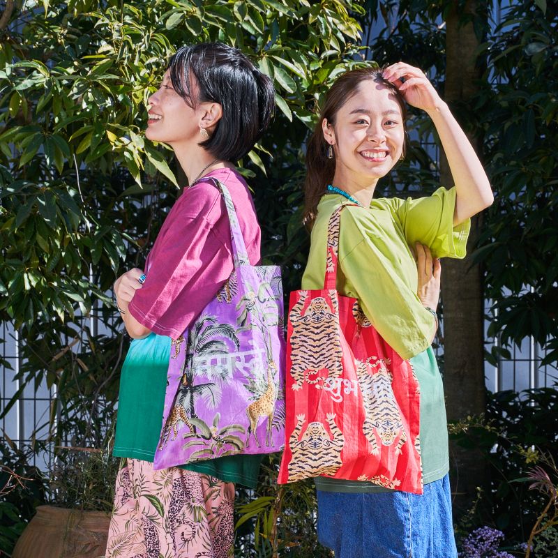 ヒンディーロゴプリントトートバッグ B「シュブラブ」 【メール便可