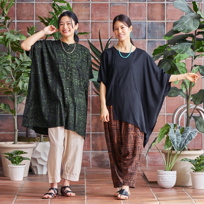 最終値下げ MALAIKA 藍染め コットン サルエルパンツ NEW バティック染めのビッグブラウスとサルエルパンツ