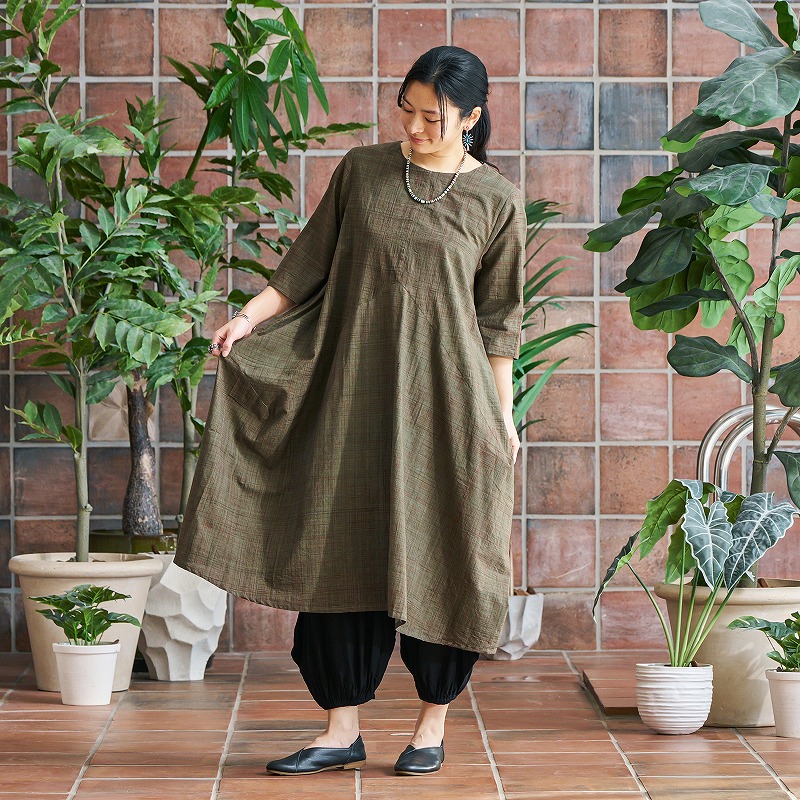 コットンハンドブラッシング変形ワンピース｜マライカ公式通販