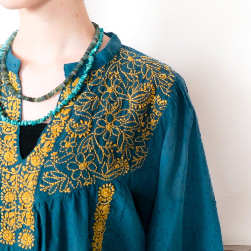 ラクノウ刺繍チュニックプルオーバー｜マライカ公式通販